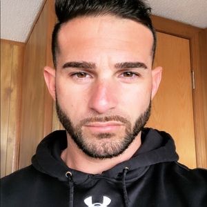 Meet your Posher, Joshua